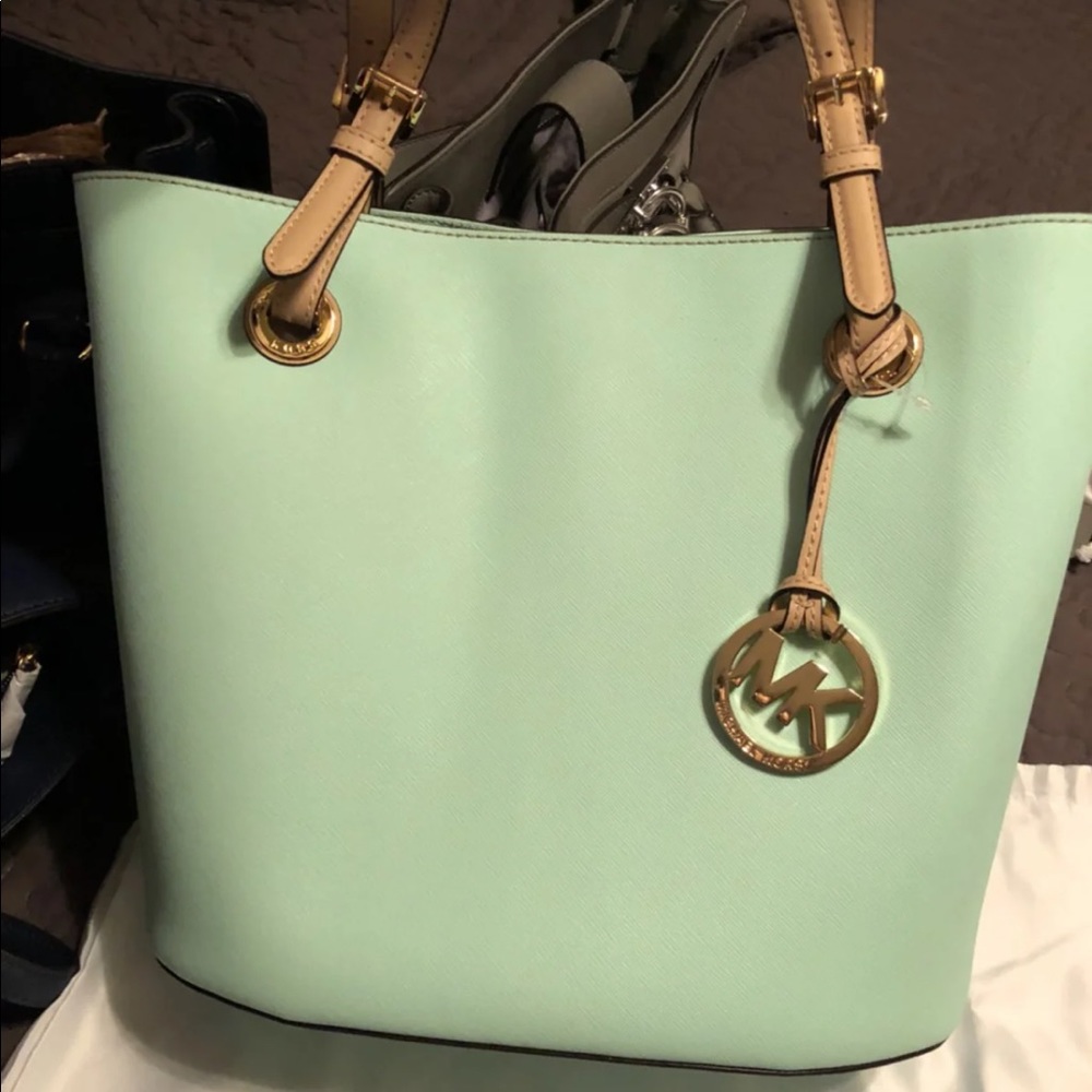 MK NWOT purse